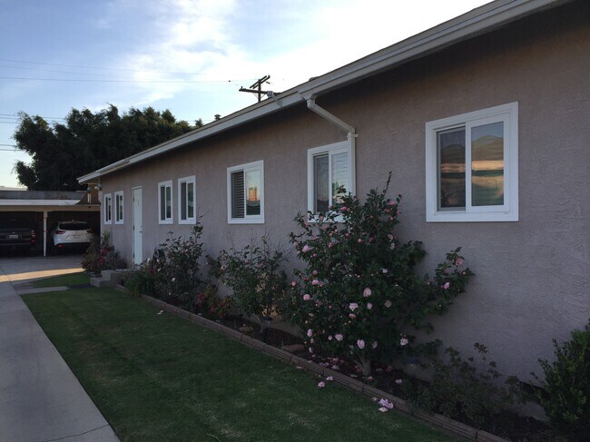 840 W 168th St unit B, Gardena, CA 90247 - photo 5