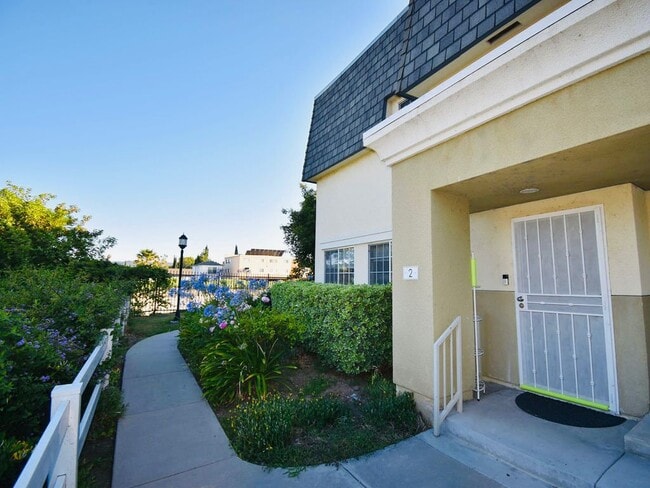 6501 Vanalden Ave, Reseda, CA 91335 - photo 4