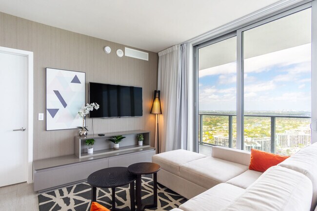 4112 Jimmy Buffett Mem Hwy unit ID1227431P, Hollywood, FL 33019 - photo 7