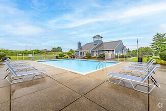 1551 Causeway Dr, Centerville, OH 45458