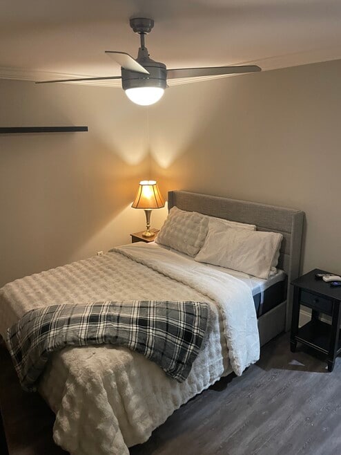 7332 Lake Front Dr unit FrontGuestBedroom, Charlotte, NC 28278 - photo 1