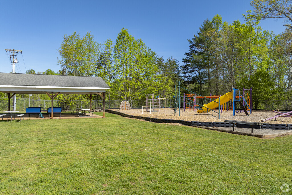 Large playground and outdoor areas provide exercise and fun at Kings Creek Elementary School.