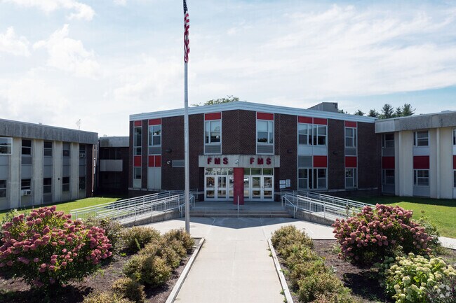 Farnsworth Middle School in Guilderland holds an A- rating from Niche.