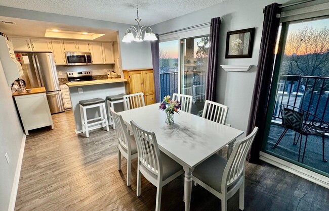 15911 E Dakota Place unit 301, Aurora, CO 80017 - photo 4