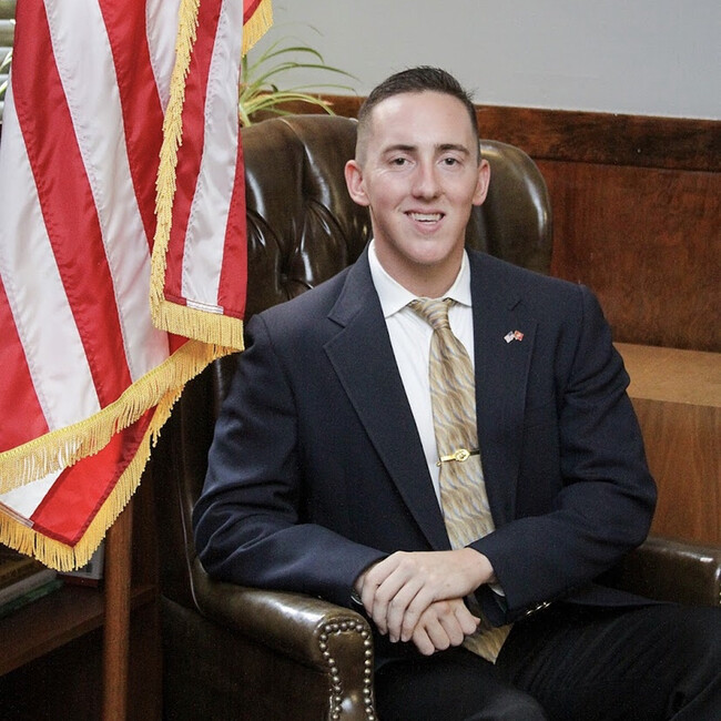 Agent Photo
