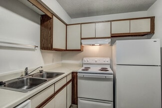 3300 E Deerfield Rd, Mount Pleasant, MI 48858