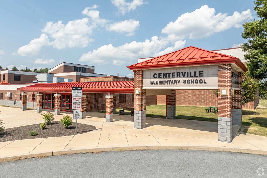 Centerville Elementary School is a highly rated, public school located in Lancaster, PA.