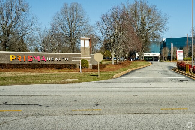 The Prisma Health Laurens Hospital is located close to Laurens Downtown.