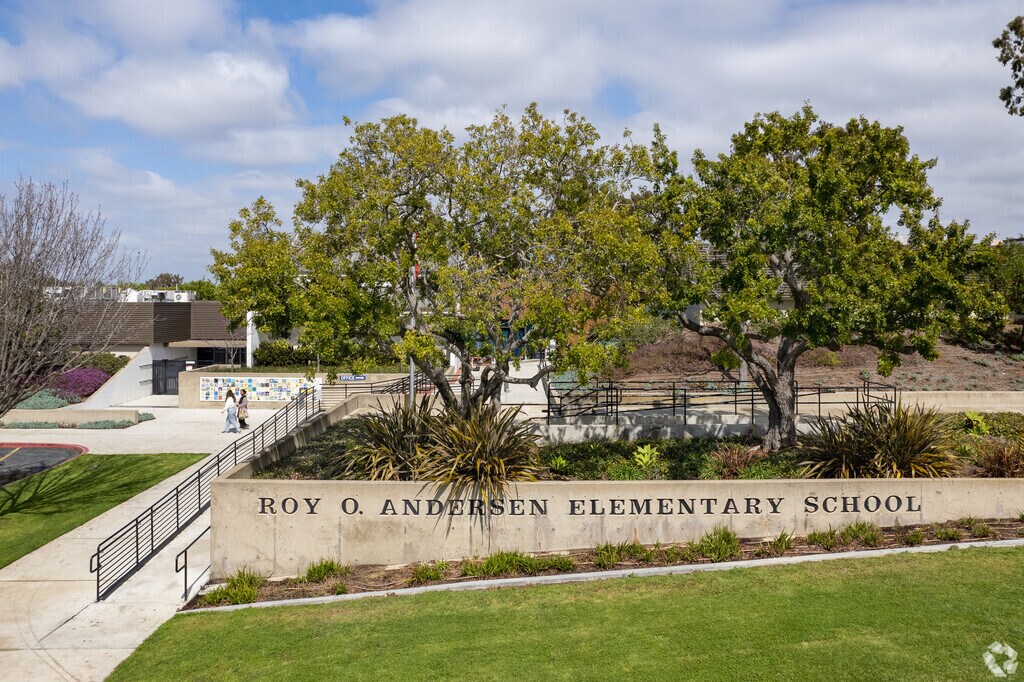 Signage for Roy O. Anderson Elementary School.
