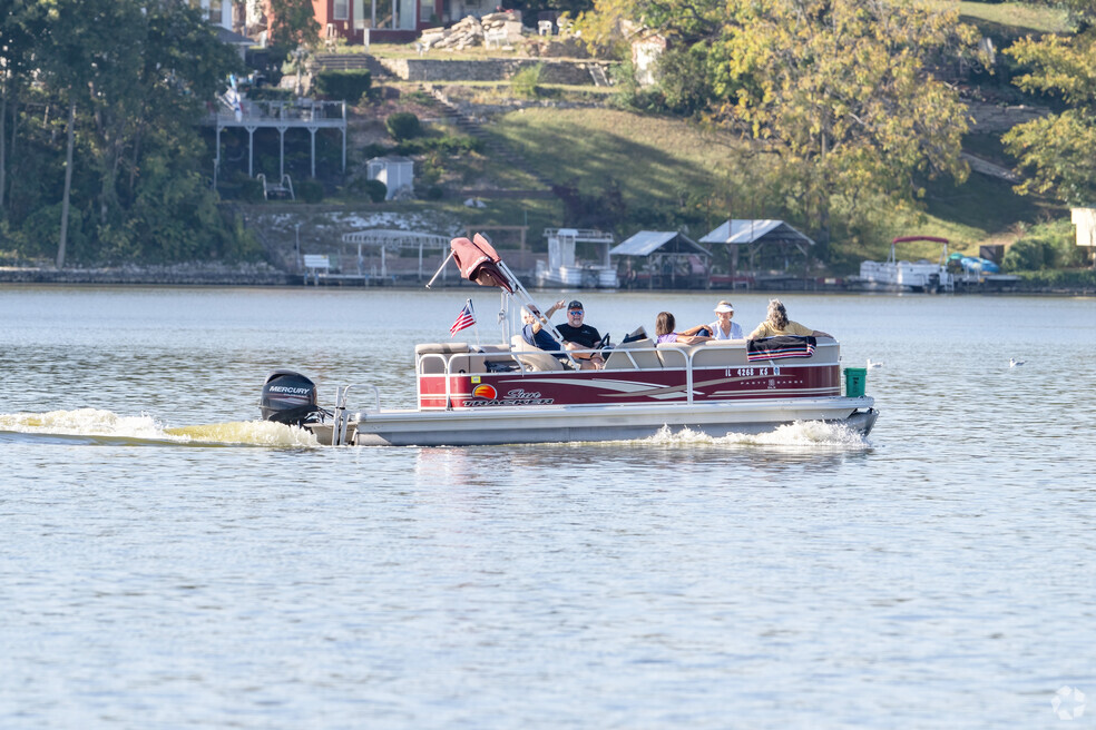 NH_Lakeview_553074_P2_102324