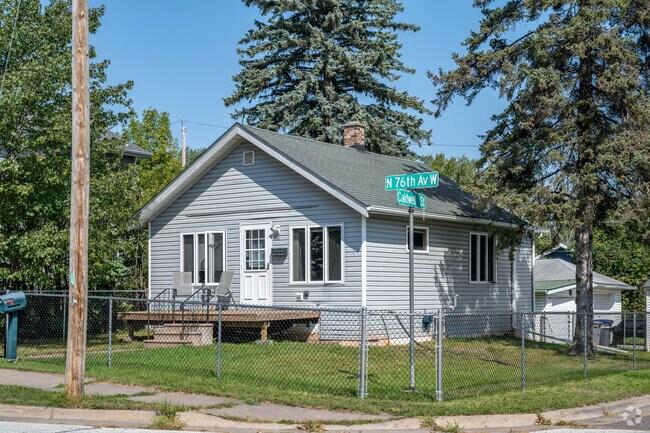 Norton Park homes are often one level for convenient living.