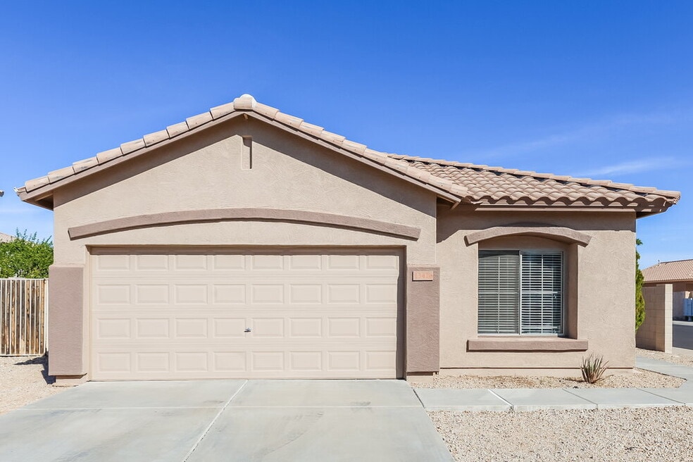 13426 W Crocus Dr, Surprise, AZ 85379 - photo 1