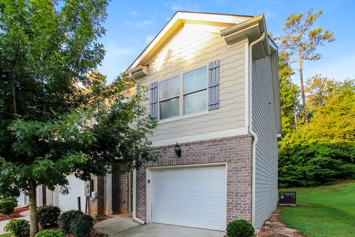 3279 Pennington Dr, Lithonia, GA 30038 - photo 1