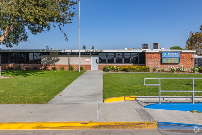 Faylane Elementary School is a great school to get a quality education.