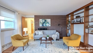 18 Cresthill Rd, Boston, MA 02135