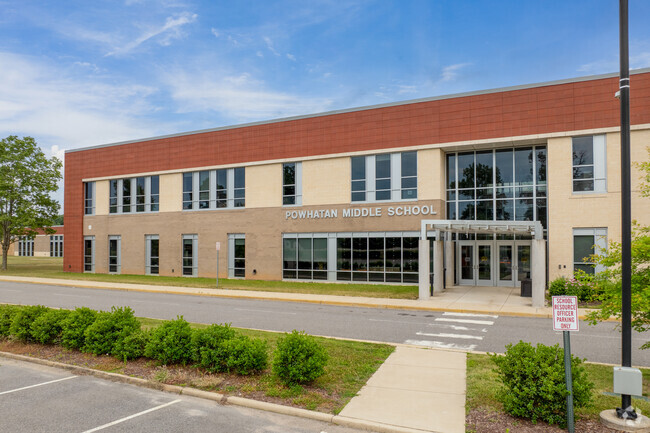 Entrance to Powhatan Middle School.