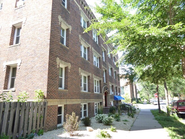 3500 Dupont Apartments, Minneapolis, MN 55408 - photo 7