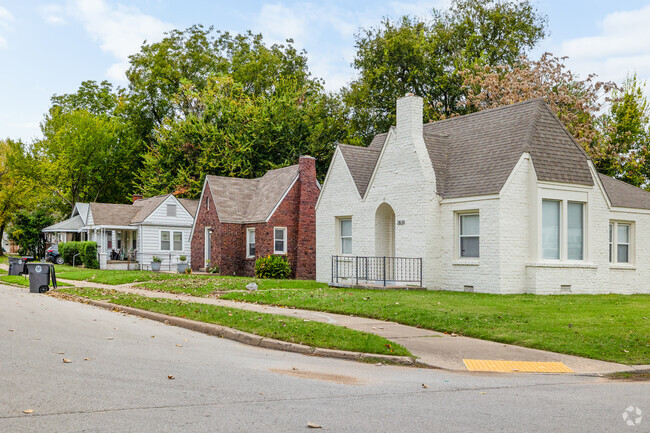 Kendall-Whittier has many remodeled homes originally built in the 1920s.