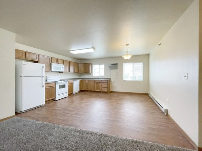 Paramount at the Bluffs Apartments, Minot, ND 58701 - photo 7