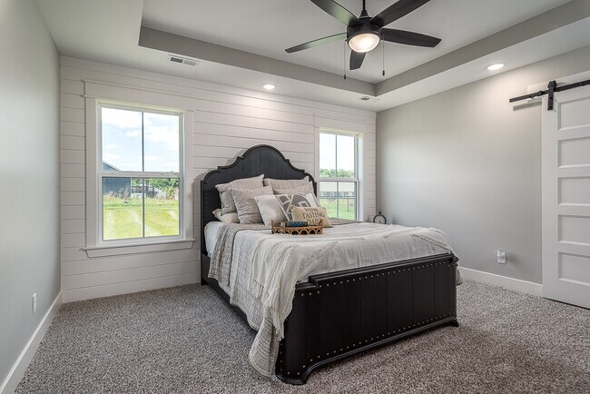 8021 Palermo Trail unit 38251340, Speed, IN 47172 - photo 2