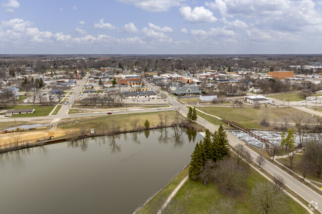 The Pine River flows through Alma, Michigan.