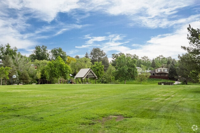 Leyden Creek Park in Northwest Arvada, CO has an expansive green space with many amenities.