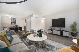 2221 Foxbourne Rd, Toledo, OH 43614