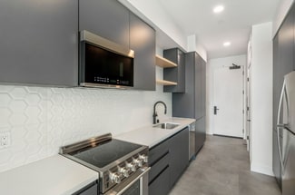 3450 W 43rd St Unit 211, Los Angeles, CA 90008