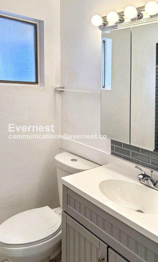 2002 W Northview Ave, Phoenix, AZ 85021 - photo 6