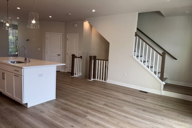 58 Silas Rd, Budd Lake, NJ 07874 - photo 4