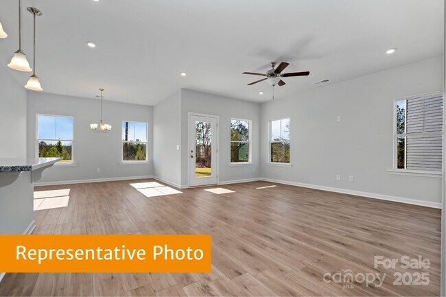 12160 Muscadine Ct, Midland, NC 28107 - photo 5