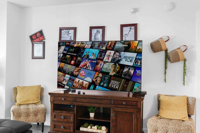 1 SE 12th St unit FL38-ID1036739P, Miami, FL 33131 - photo 7