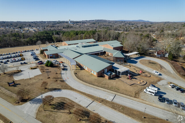 Alternative view of Crestview Elementary School