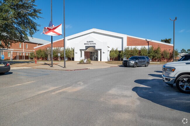 Elberta middle school ranks as a B school with about 750 students.