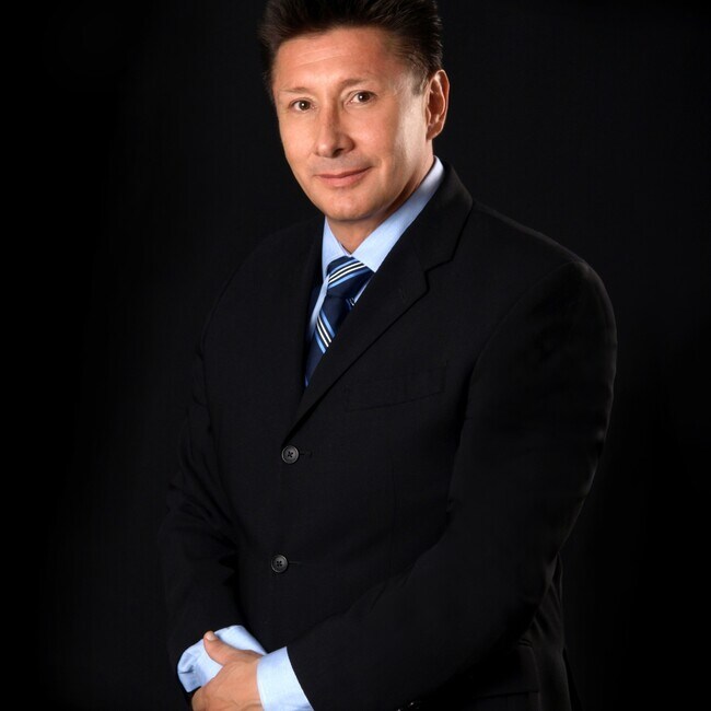Agent Photo