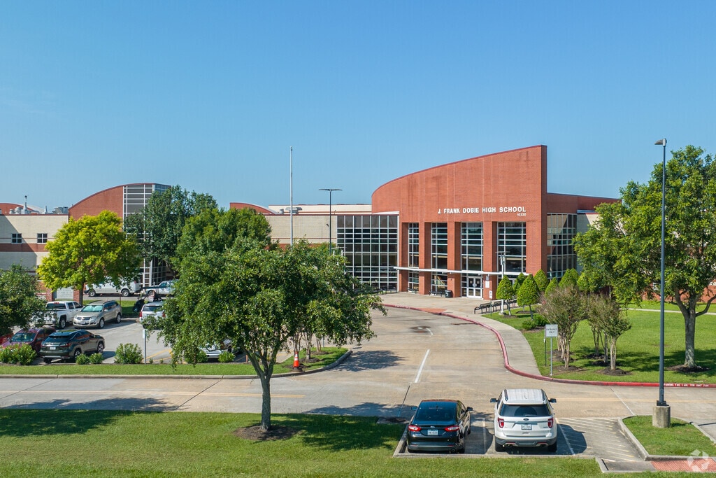J Frank Dobie High School, Rankings & Reviews