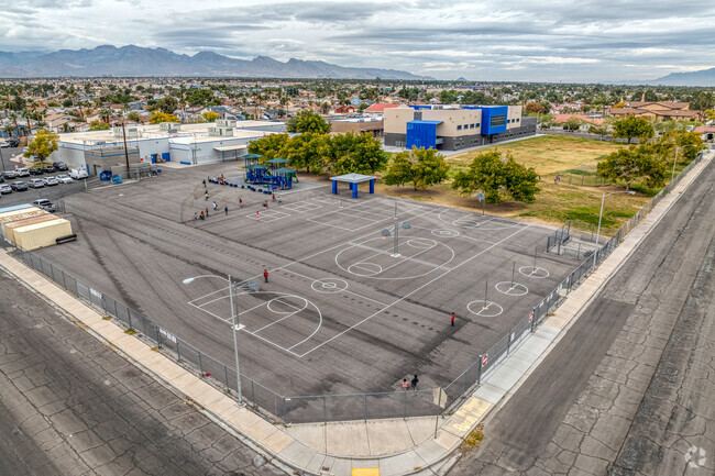 Dr. C Owen Roundy Elementary School 3