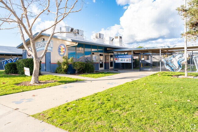 Workman Elementary School is a California Distinguished School.