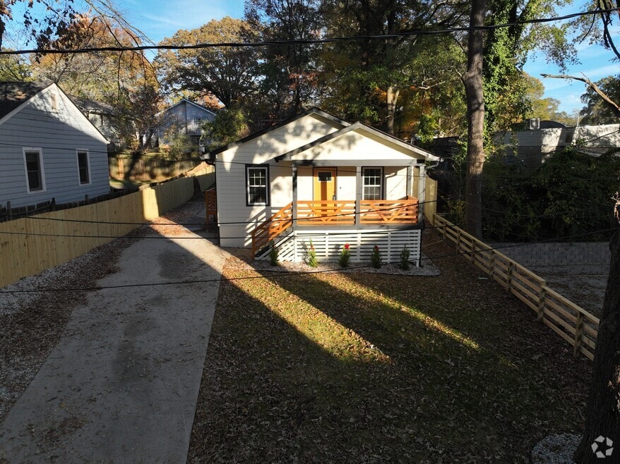 194 Dearborn St SE, Atlanta, GA 30317 - photo 2
