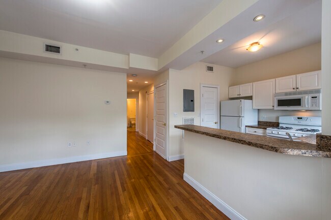 48 Ashford St unit 3, Allston, MA 02134 - photo 3