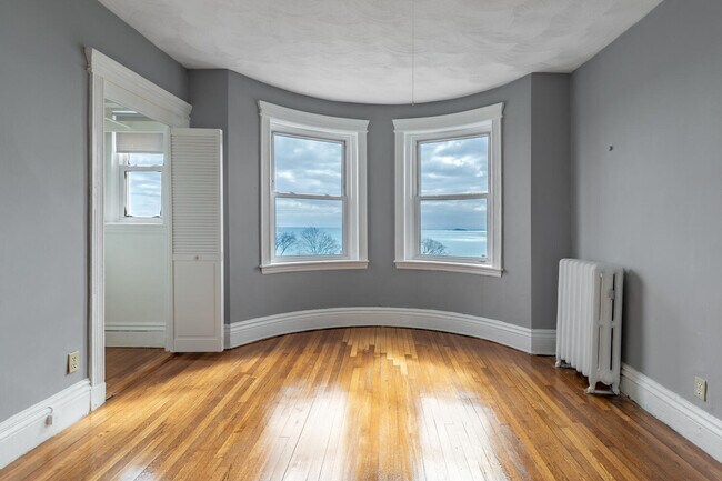 BayView Apartments, Lynn, MA 01902 - photo 4