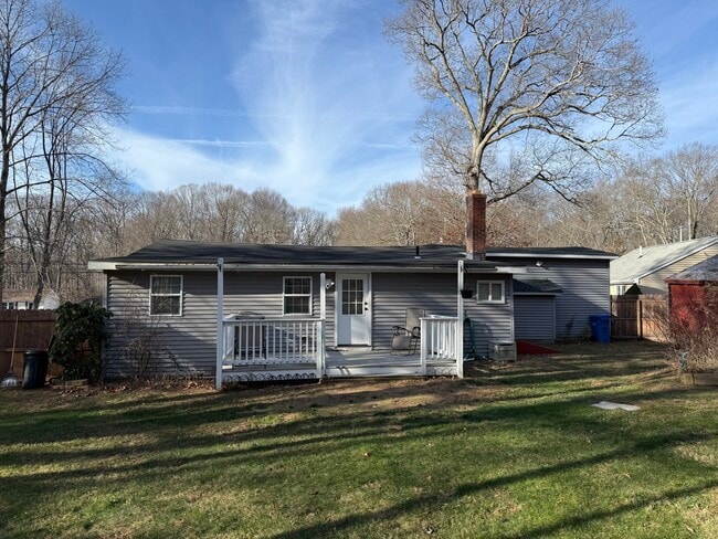 244 E High St, East Hampton, CT 06424 - photo 2