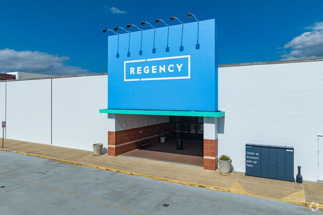 Regency Square Mall in Tuckahoe has retail and dining options for locals.