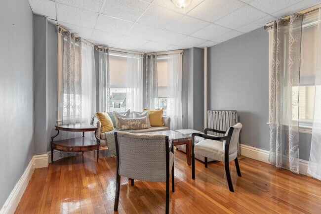 BayView Apartments, Lynn, MA 01902 - photo 5