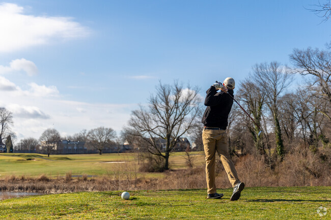 Ed Oliver Golf Course is open to the public and a great option to get outside near Greenhill.
