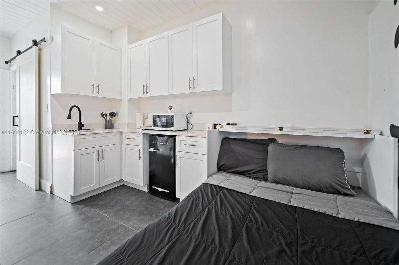 534 NW 50th St unit B, Miami, FL 33127 - photo 1