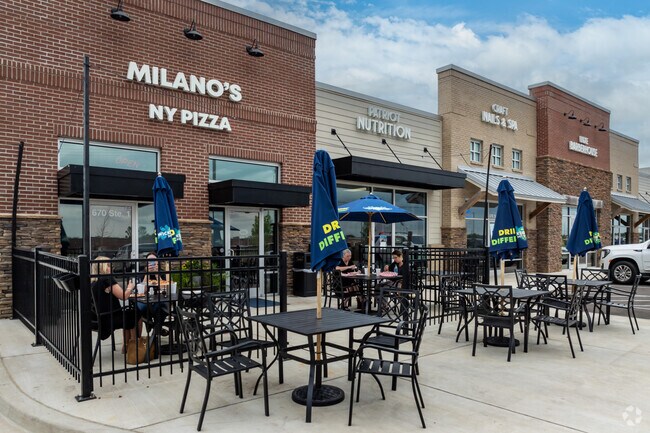 Dine al fresco on Milano's New York Pizza's charming patio in Lewisburg.