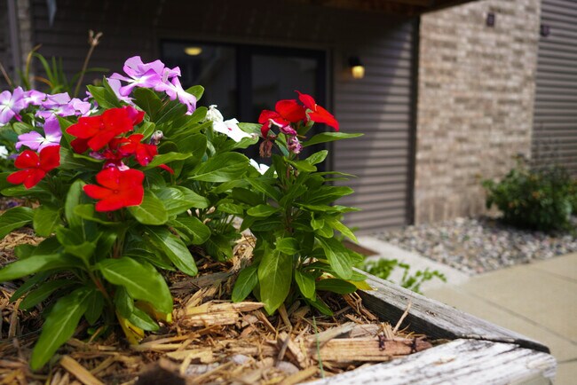 Stone Ridge Meadows, Lansing, MI 48911 - photo 3