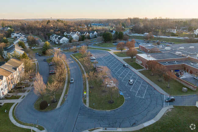 There are currently 730 students enrolled at Hollifield Station Elementary.