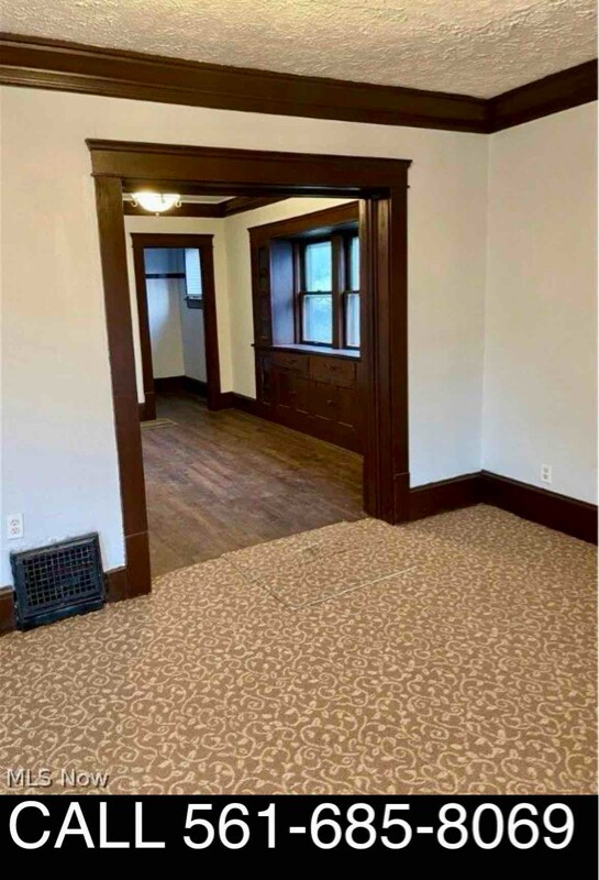 1139 Marcy St, Akron, OH 44301 - photo 5